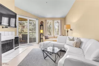 Photo #2: 2654360 Listing 