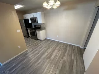 Photo #6: 2654371 Listing 