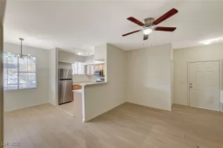 Photo #6: 2654487 Listing 