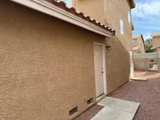 Photo #1: 2654530 Listing 