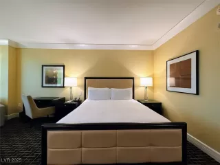 Photo #4: 2654535 Listing