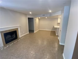 Photo #4: 2654554 Listing 