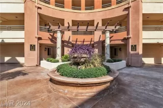 Photo #3: 2654558 Listing