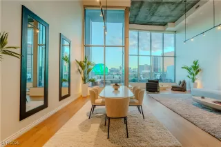 Photo #3: 2654560 Listing