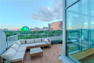 Photo #6: 2654560 Listing