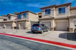 Photo #1: 2654601 Listing 