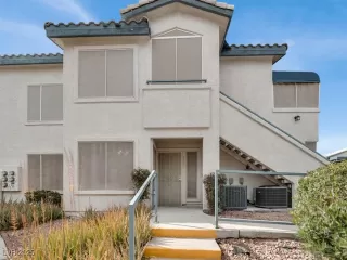 Photo #6: 2654607 Listing