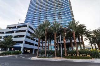 Photo #1: 2654650 Listing 