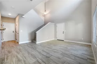 Photo #2: 2654761 Listing 