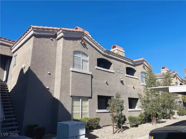 MLS: 2654773 Condo For Sale