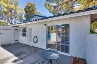 Photo #4: 2654786 Listing