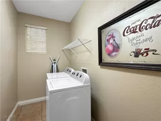 Photo #6: 2654798 Listing 