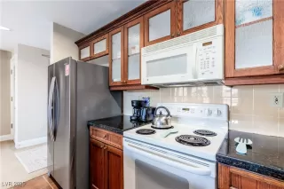 Photo #5: 2654799 Listing 