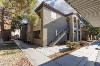 Photo #2: 2654840 Listing