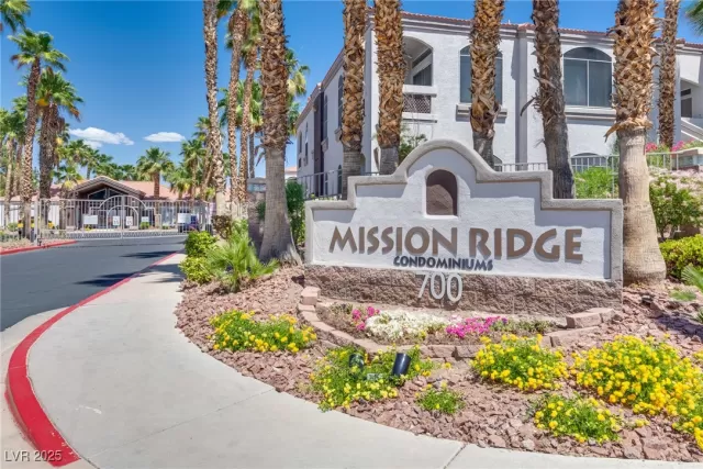 MLS: 2654886 Condo For Sale