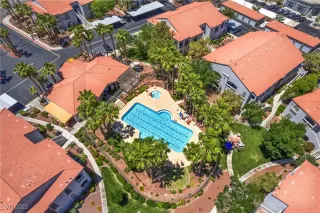 Photo #3: 2654886 Listing 