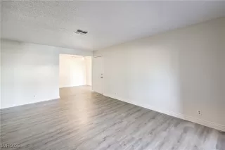 Photo #6: 2654922 Listing 