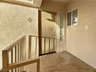 Photo #6: 2654960 Listing
