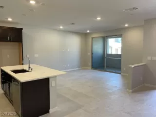 Photo #6: 2654961 Listing 