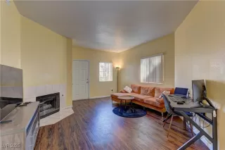 Photo #3: 2654966 Listing