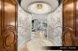 Photo #1: 2654969 Listing 