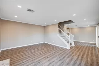 Photo #4: 2655038 Listing 