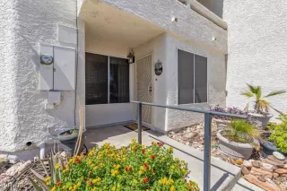 Photo #4: 2655080 Listing