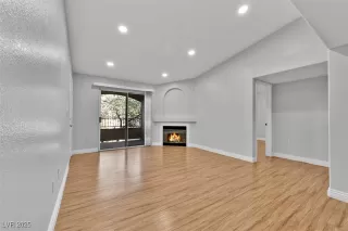 Photo #3: 2655088 Listing 