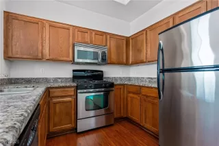 Photo #1: 2655130 Listing