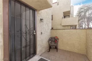 Photo #4: 2655147 Listing 