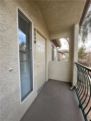 Photo #1: 2655167 Listing 