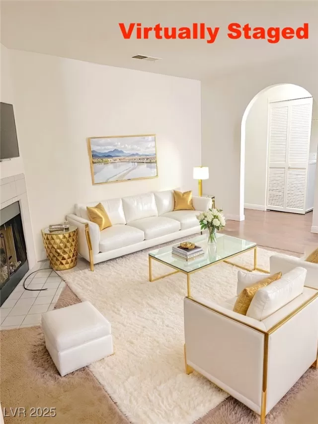 MLS: 2655168 Condo For Sale