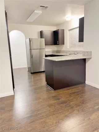 Photo #2: 2655168 Listing 