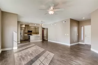 Photo #1: 2655186 Listing