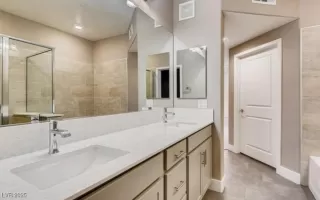 Photo #6: 2655186 Listing