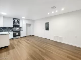 Photo #5: 2655194 Listing 