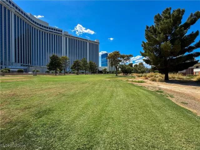 MLS: 2655212 Condo For Sale