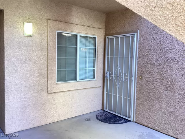 MLS: 2655225 Condo For Sale