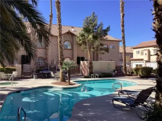Photo #3: 2655225 Listing 