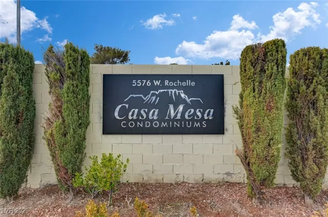 MLS: 2655233 Condo For Sale