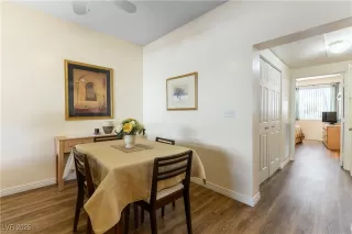 Photo #4: 2655315 Listing