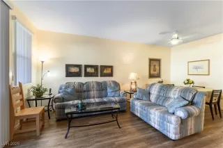 Photo #6: 2655315 Listing