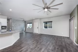 Photo #4: 2655370 Listing 
