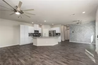 Photo #5: 2655370 Listing 