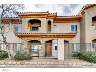 Photo #1: 2655403 Listing 