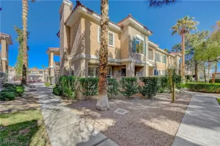 Photo #1: 2655404 Listing 