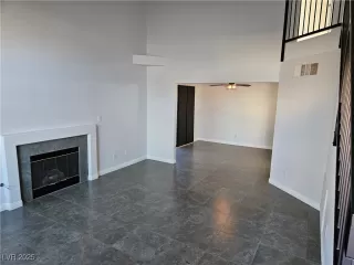 Photo #2: 2655468 Listing 