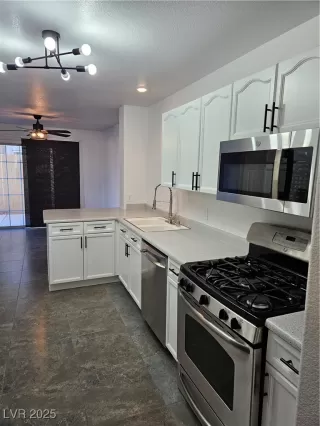 Photo #6: 2655468 Listing 