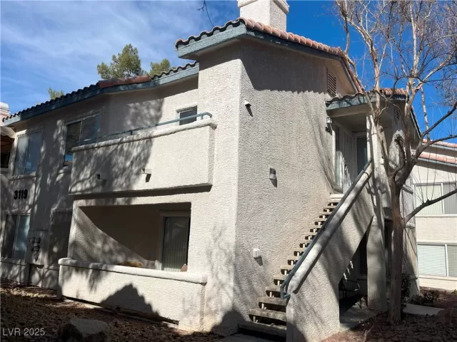 MLS: 2655482 Condo For Sale