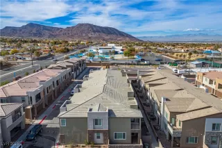 Photo #2: 2655521 Listing 